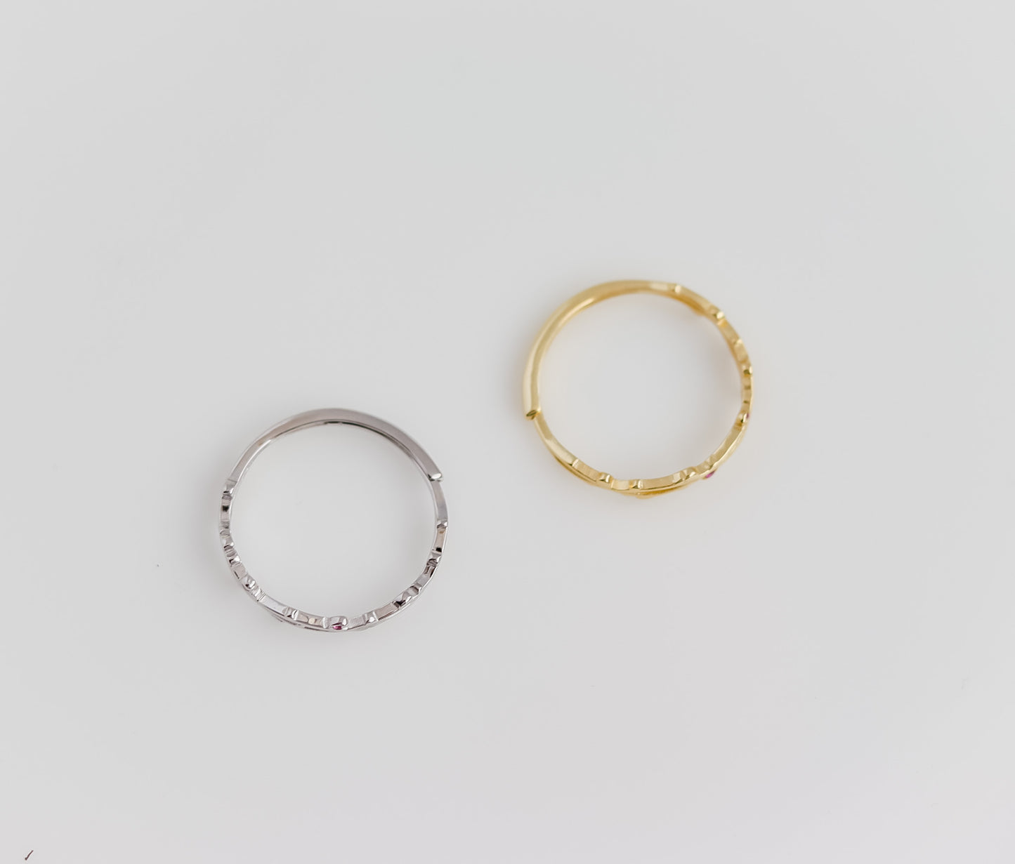 Resizable Zircon Vine Ring