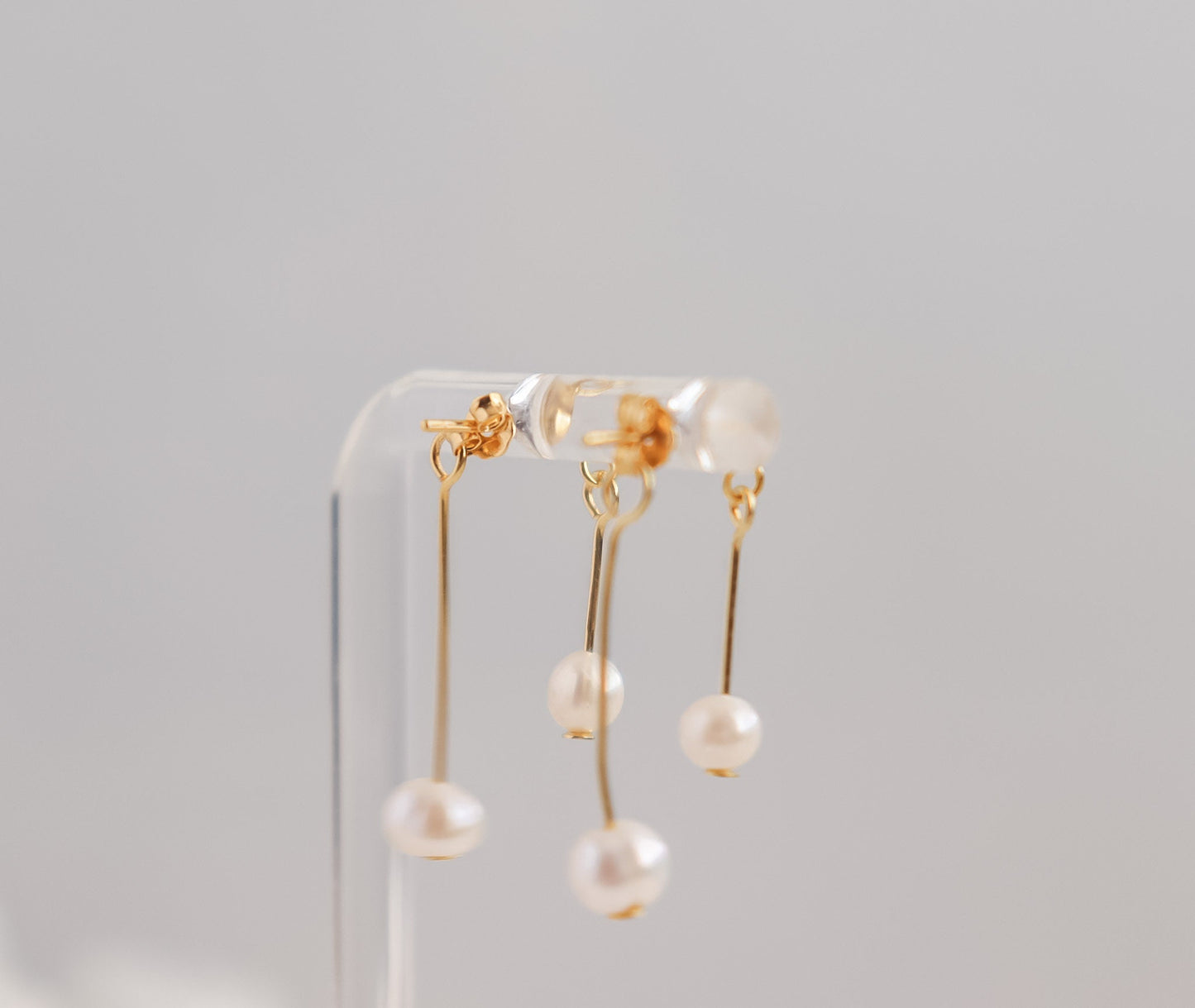 Dangle Pearl Earring | Pearl Earring | Minimal Earring | Gold earring | Earring For Her | Bridesmaid Gifts | Bridal Shower Gifts