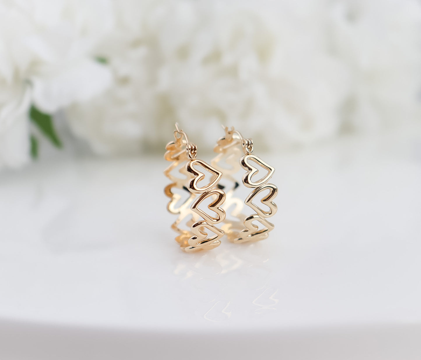 Daisy Open Hoops | Daisy Earrings | Heart Open Hoops | Tiny Dainty Hoop Earrings | Heart Earring | Statement Hoops in Gold | Earring For Her