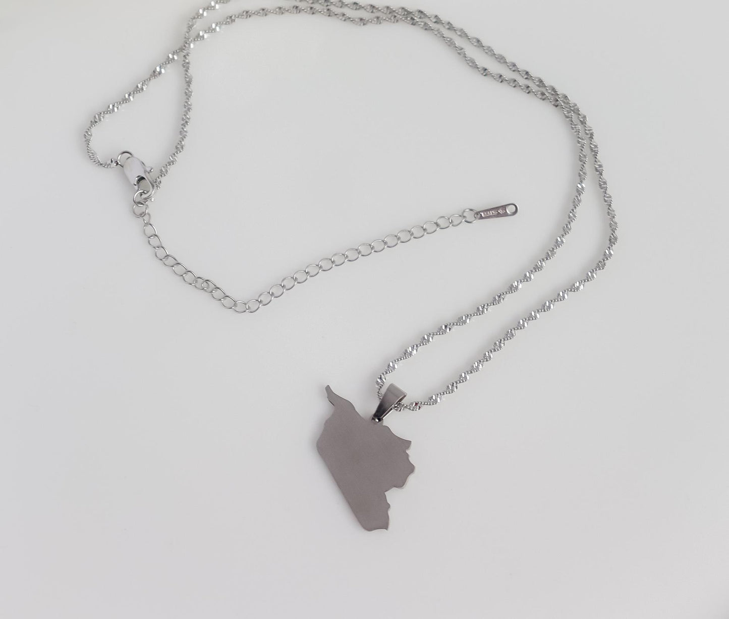 Syria Necklace | Suria Necklace | Syria Map Necklace | Country Pride Necklace | Minimalist Wedding Jewelry | Eid Gift I Syria Country Map