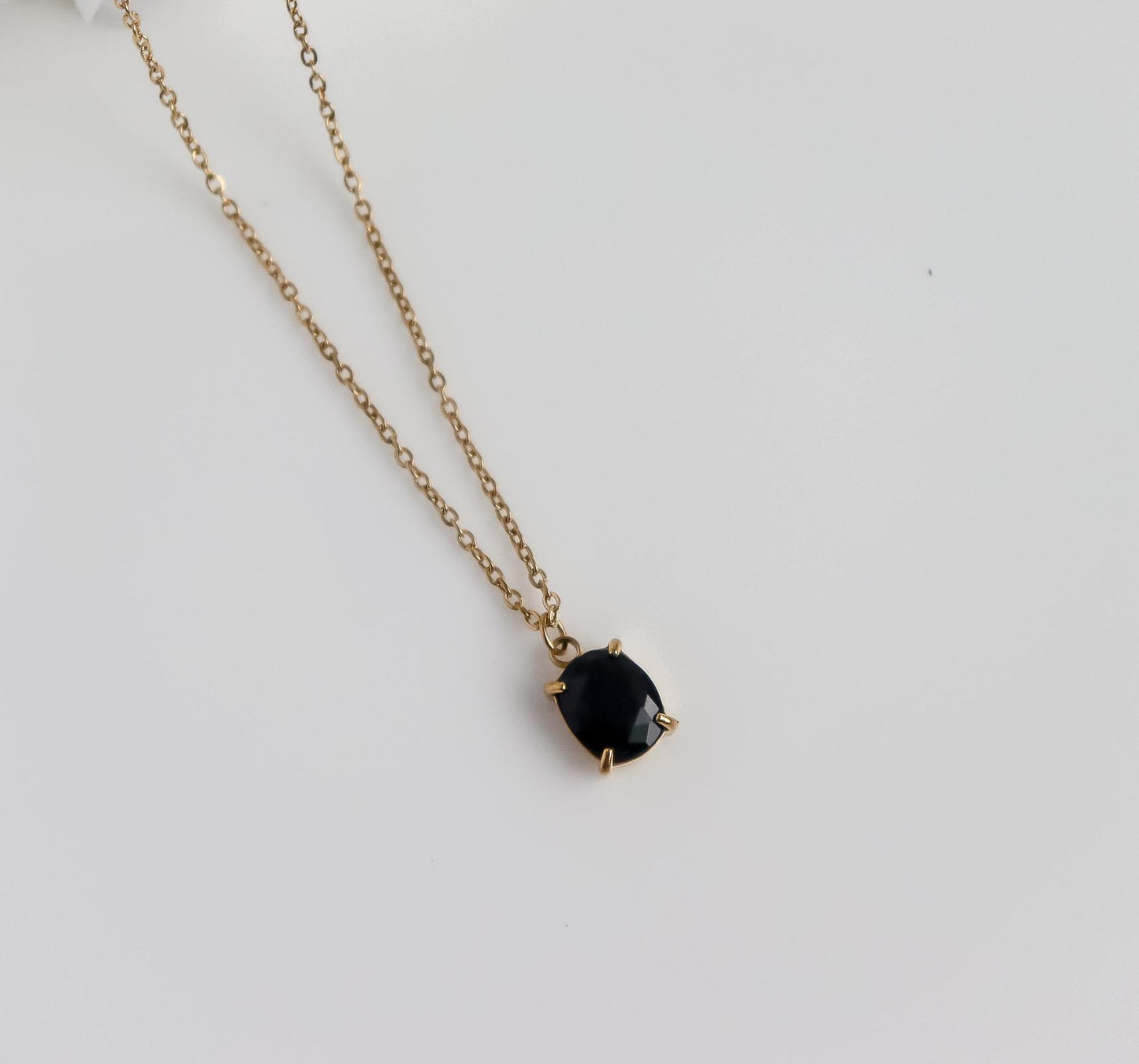 Black Pendant Necklace I Statement Black Enamel I Delicate Layering I Minimalist Wedding Jewelry I Bridal Shower Gift I Oval Onyx Necklace