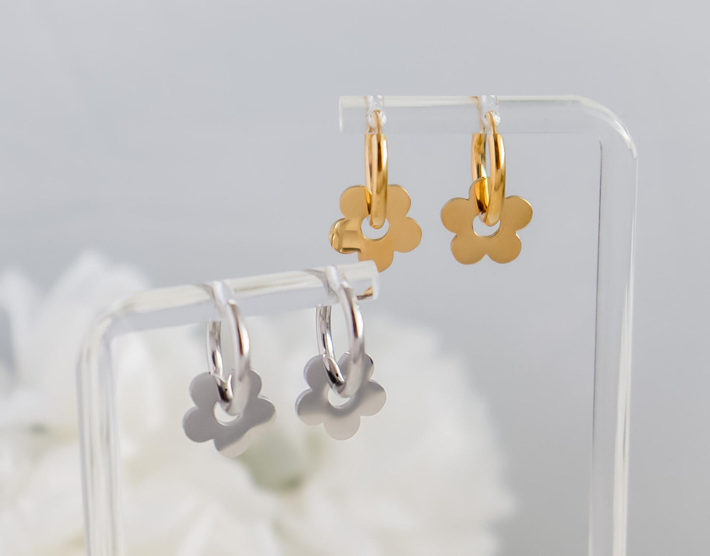 Daisy Stud | Daisy Earrings | Flower Earrings | Flower Stud Earring | Stud Gold I Birthday Gift for Her | Earring For Her | Stud For Her