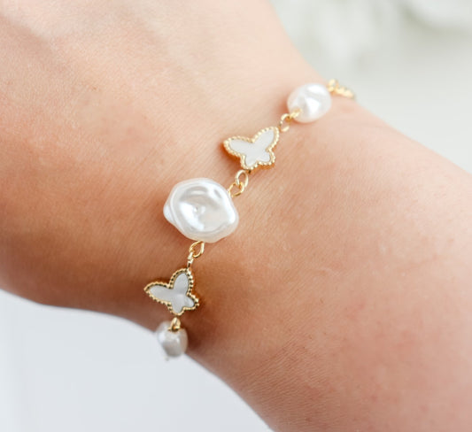 2 Butterflies & Pearls Bracelet