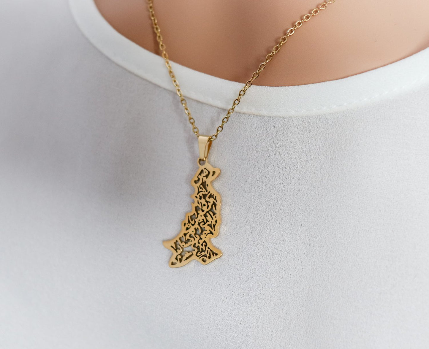 Calligraphy Pakistan Map Necklace