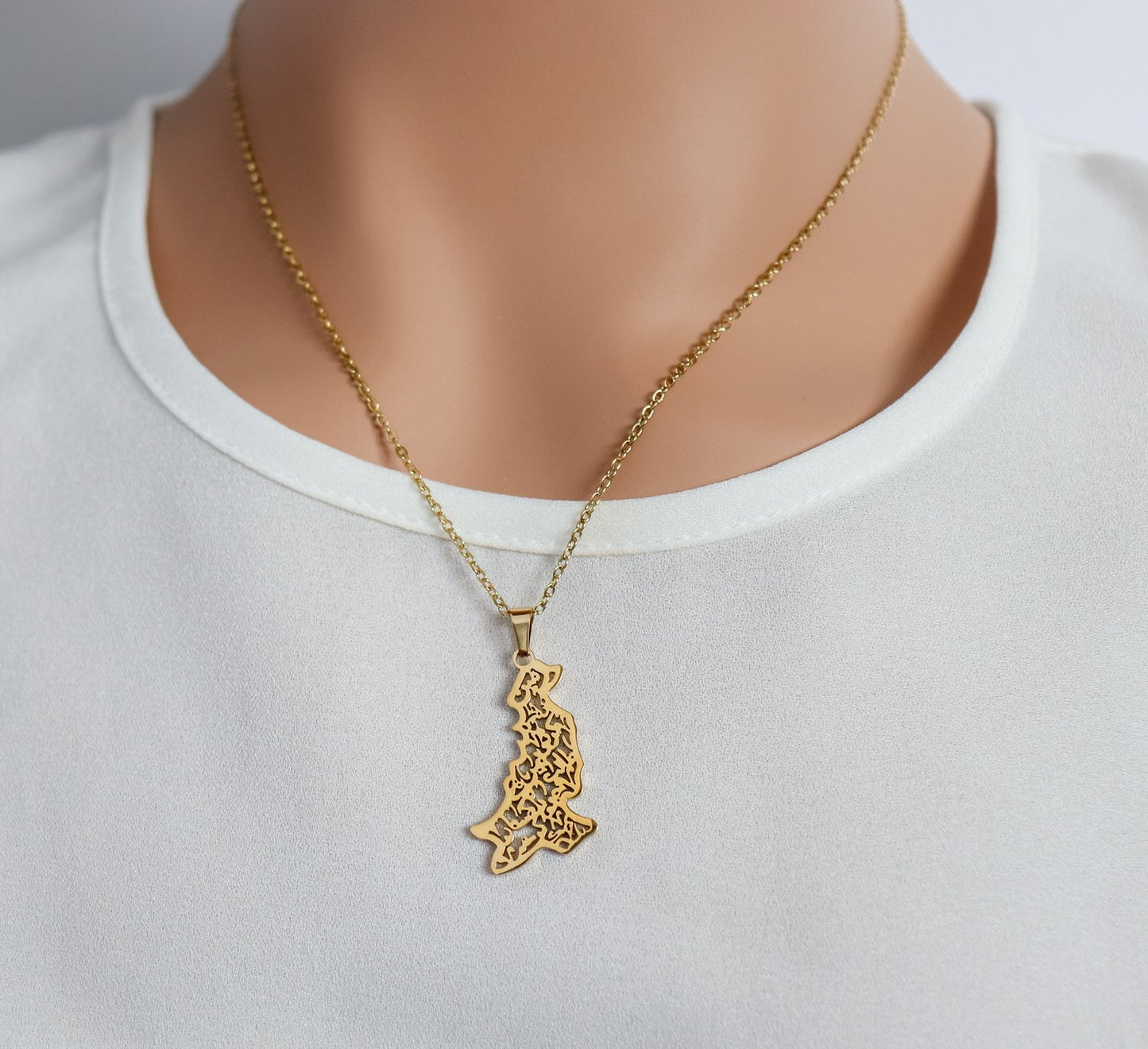 Calligraphy Pakistan Map Necklace