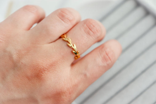 Leaf Pattern Ring