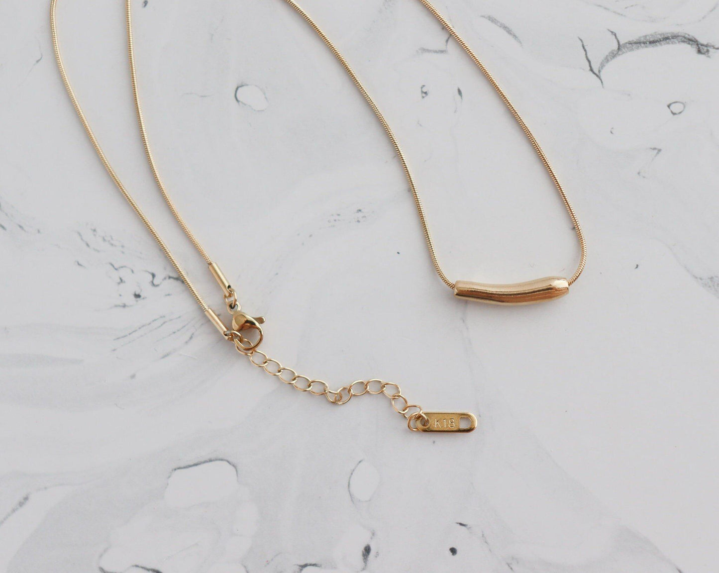 Simple Bar Necklace