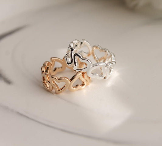 Curly Heart Ring