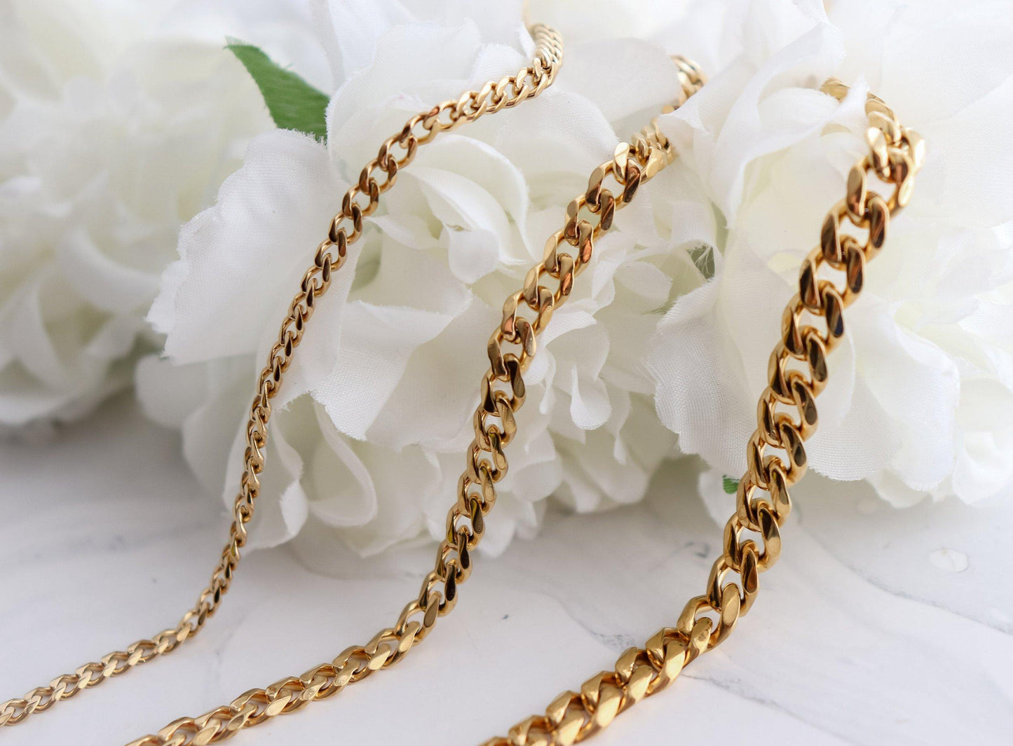 Curb Chain Necklace
