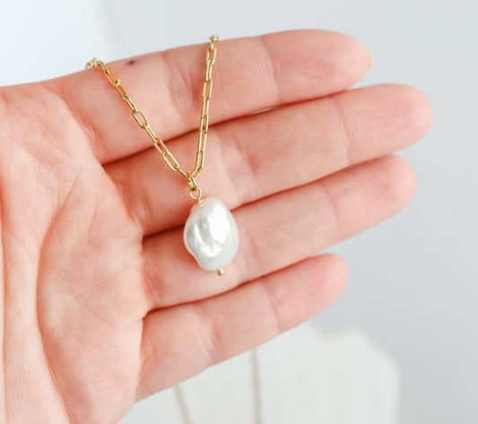 Fresh Water Pearl Block Necklace