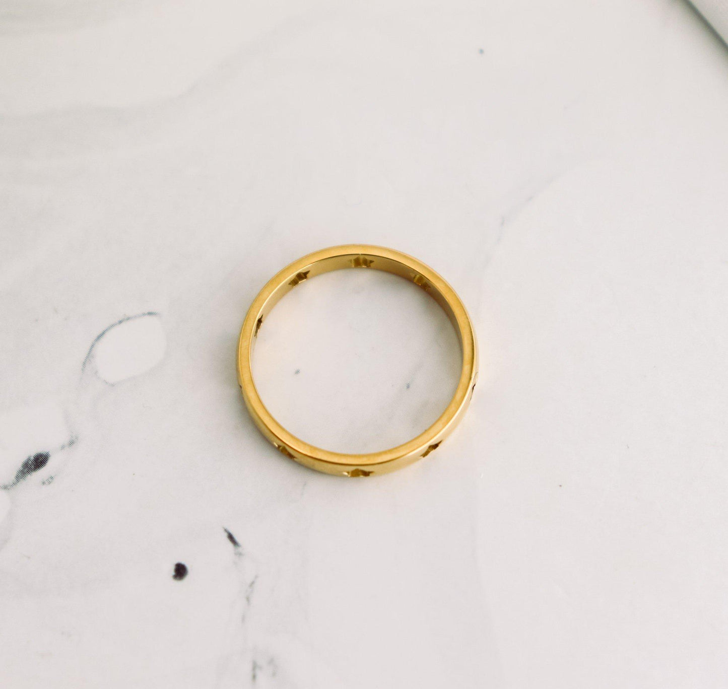 Star Cutout Ring