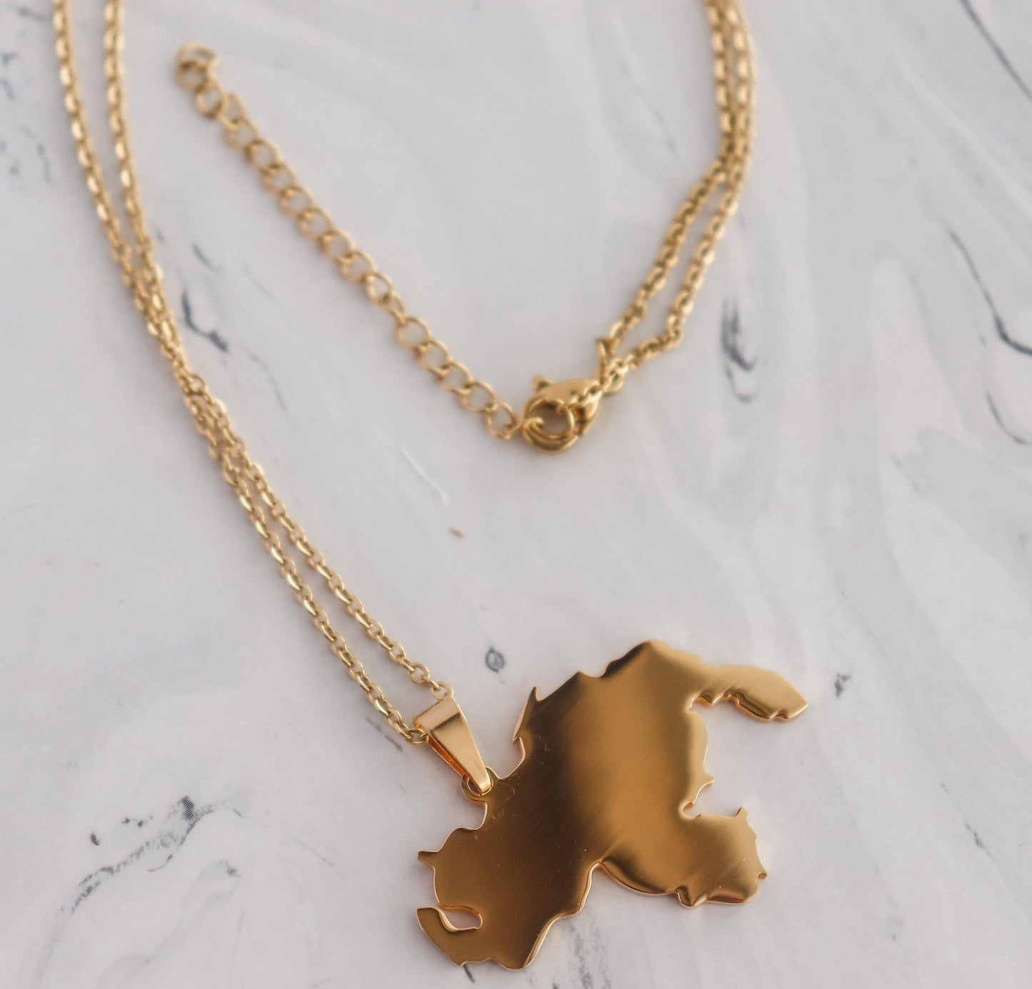Solid Venezuela Map Necklace