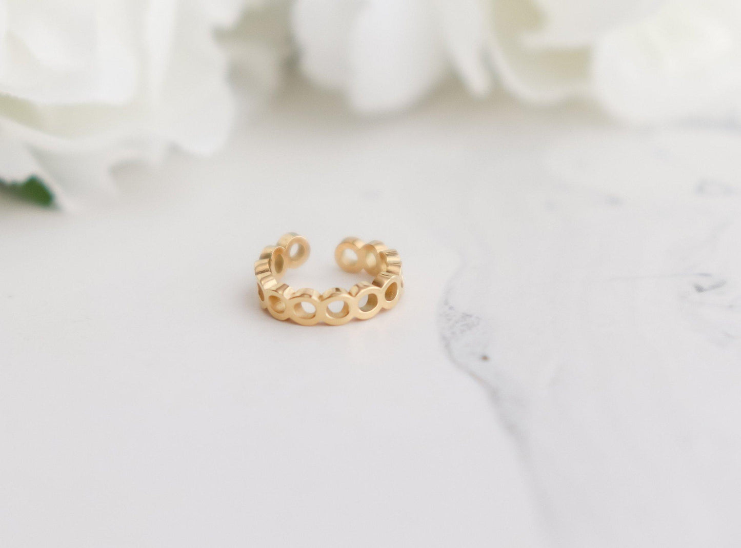 Mini Circle Ear Cuff Earring