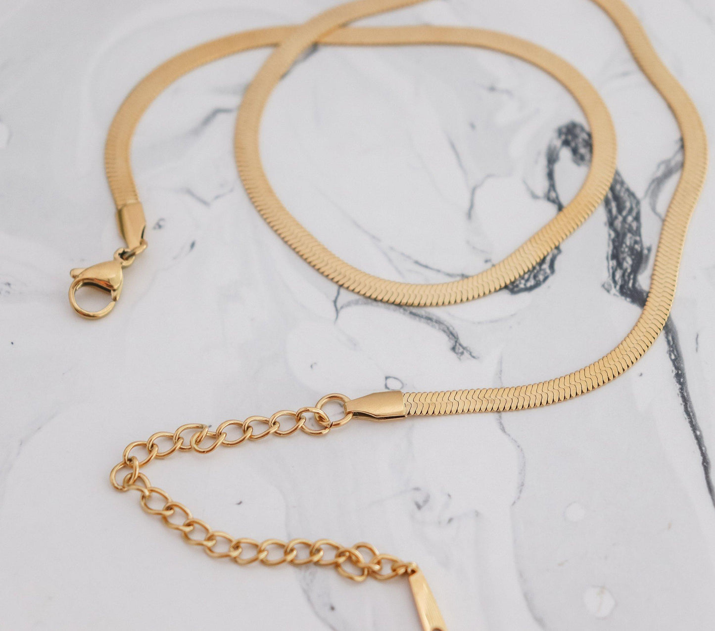 Snake Essential Chain Necklace
