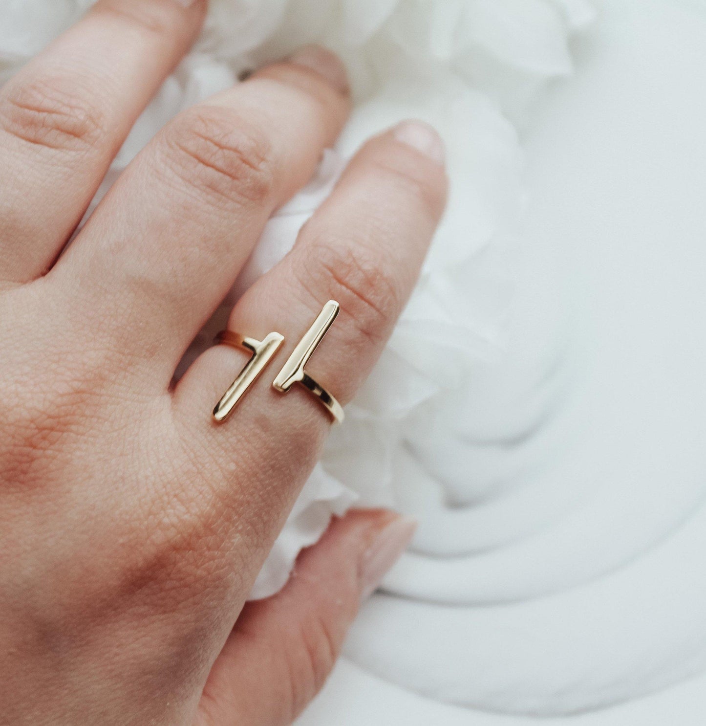 Columns Ring