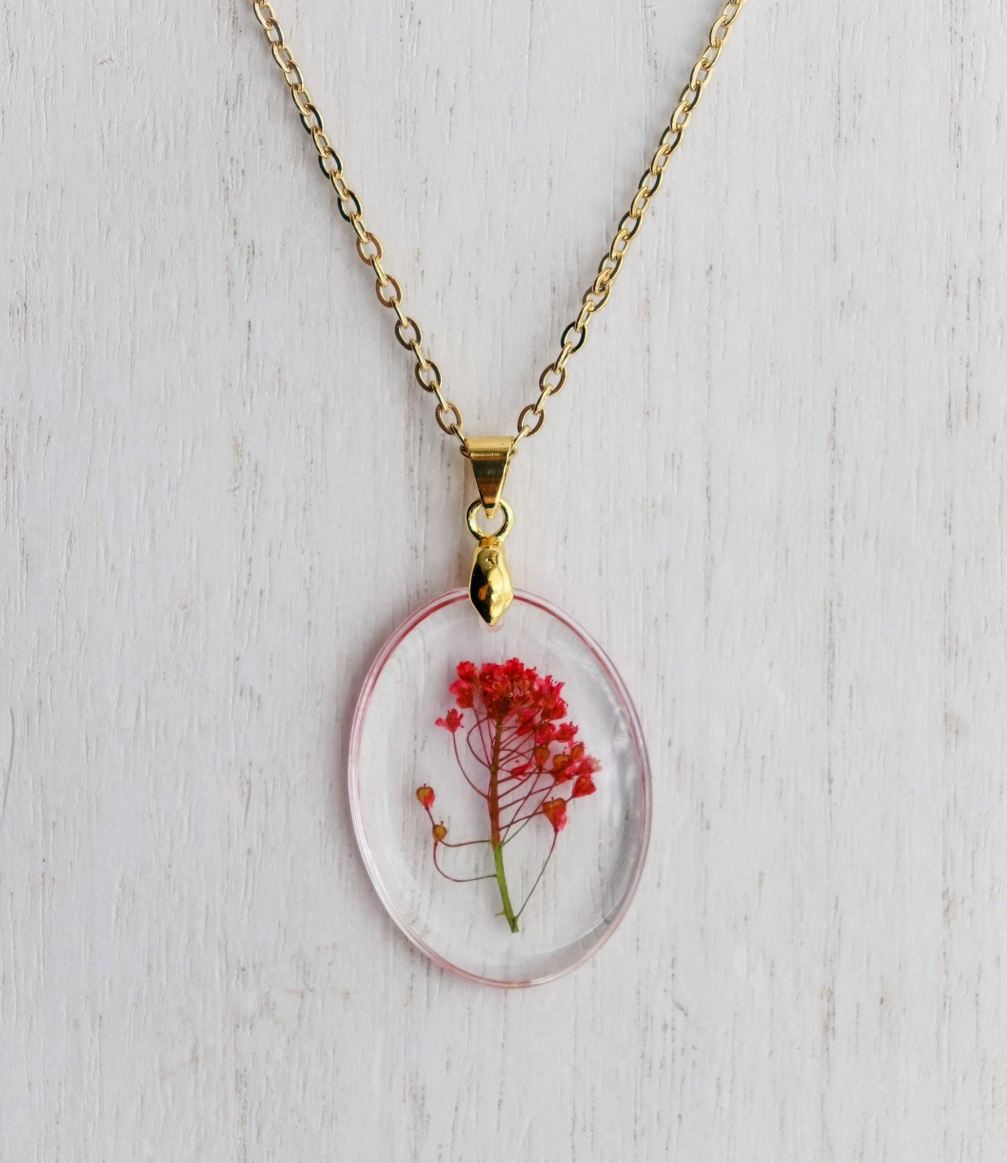 Rimless Oval Resin Pressed Flower Pendant Necklace