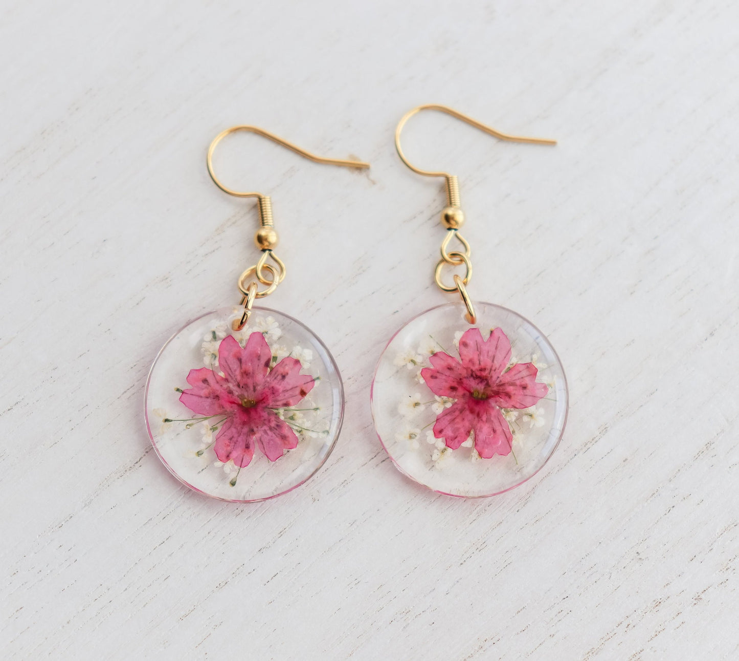 Round Resin Pressed Flower Dangle Earring