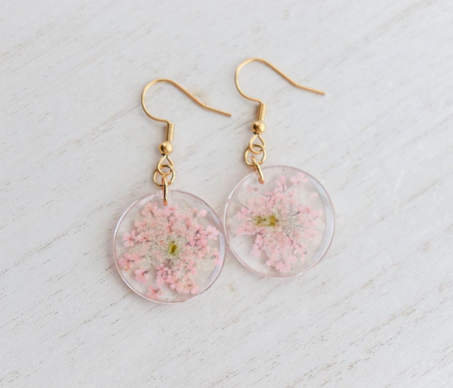 Round Resin Pressed Flower Dangle Earring