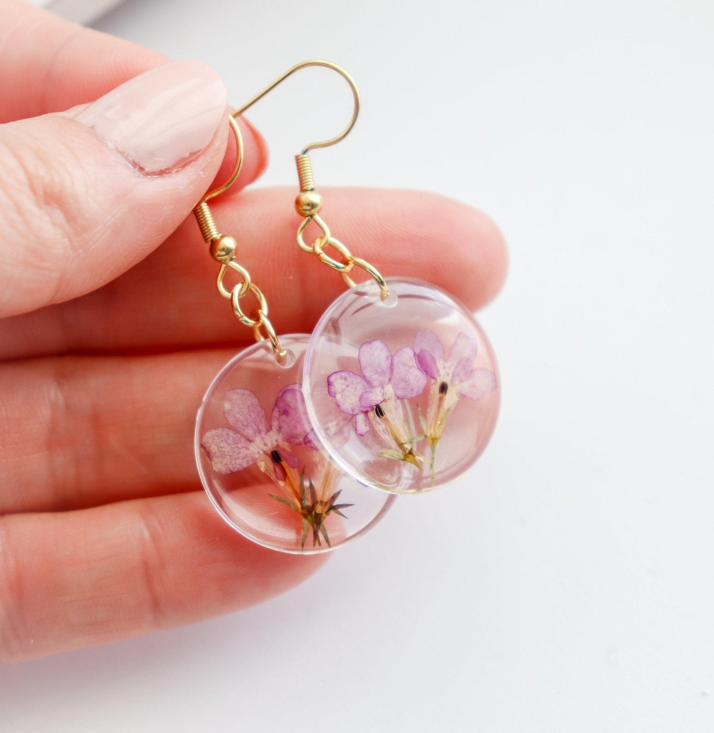 Round Resin Pressed Flower Dangle Earring