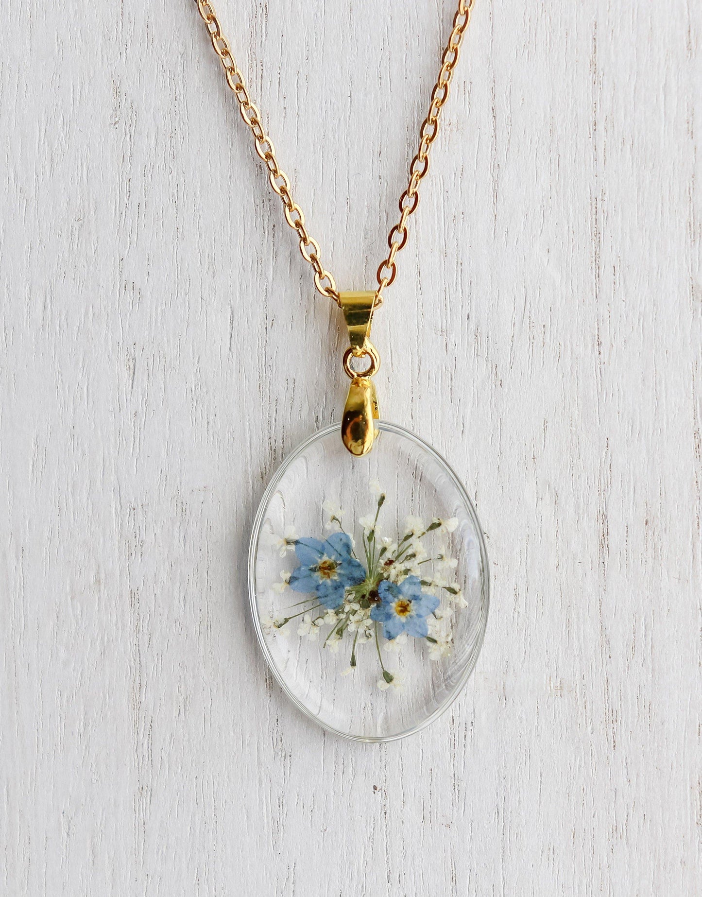 Rimless Oval Resin Pressed Flower Pendant Necklace