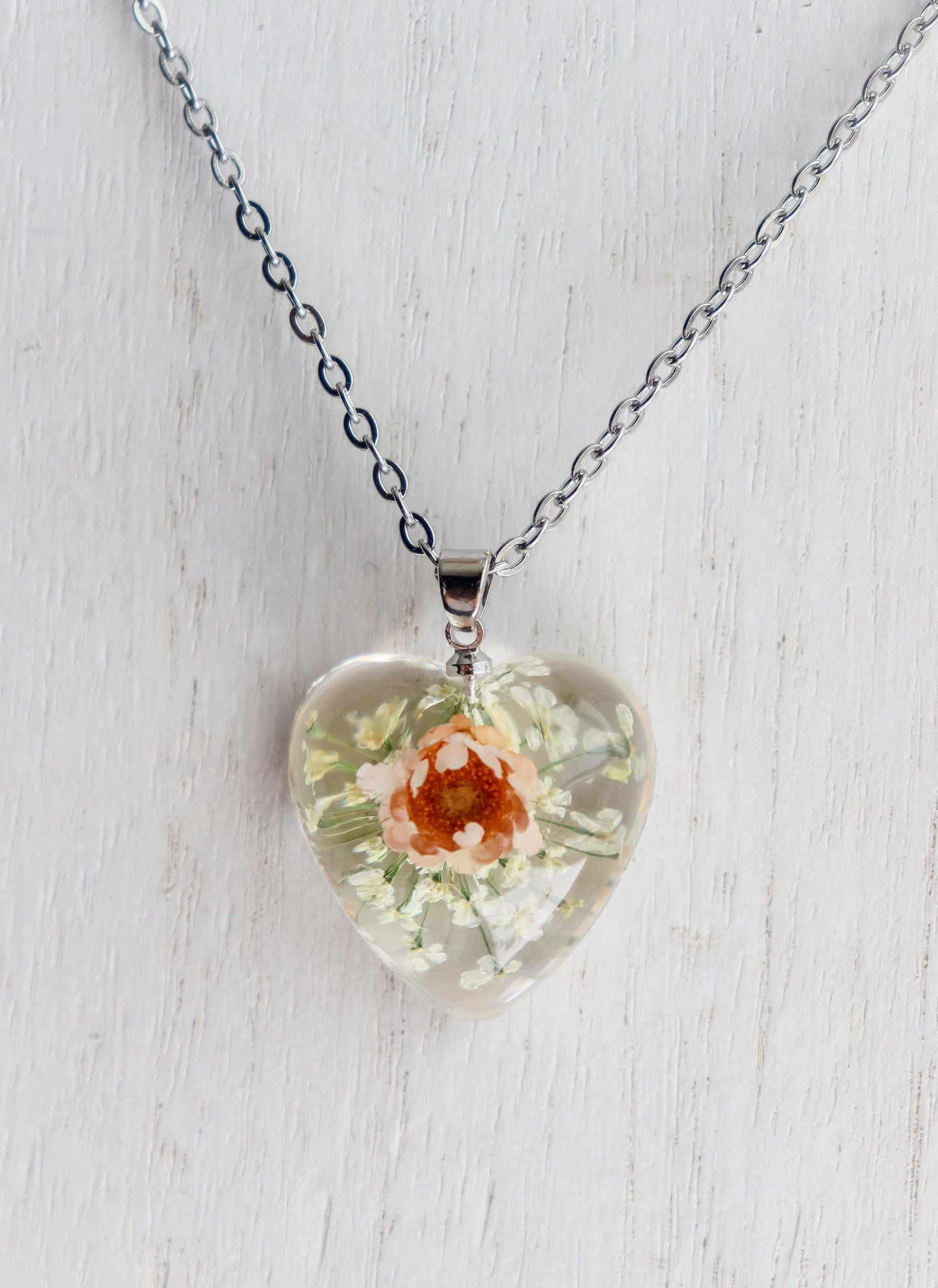 Heart Shaped Resin Flower Pendant Necklace