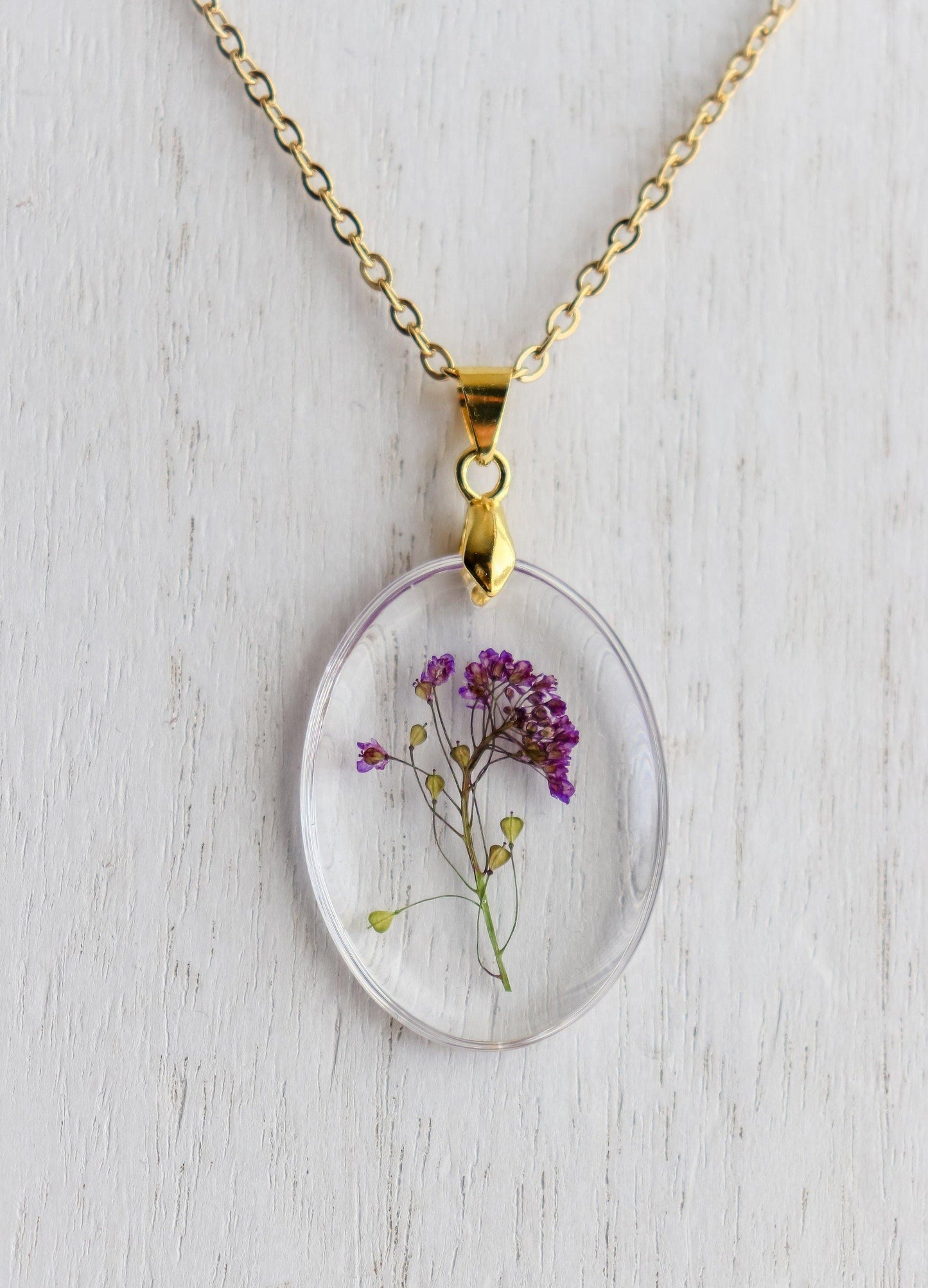 Rimless Oval Resin Pressed Flower Pendant Necklace