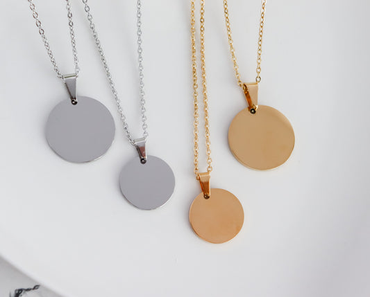 Customizable Pendant Necklace