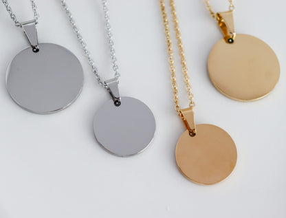 Customizable Pendant Necklace