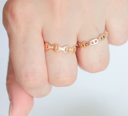 DNA Pattern Ring