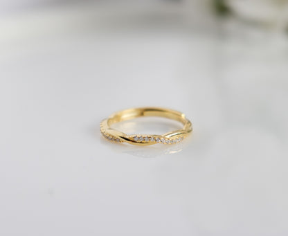 Studded Twist Resizable Ring