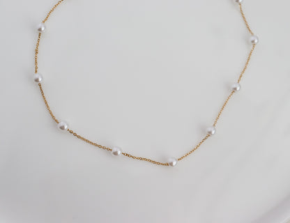 Dotted Pearl Chain Necklace