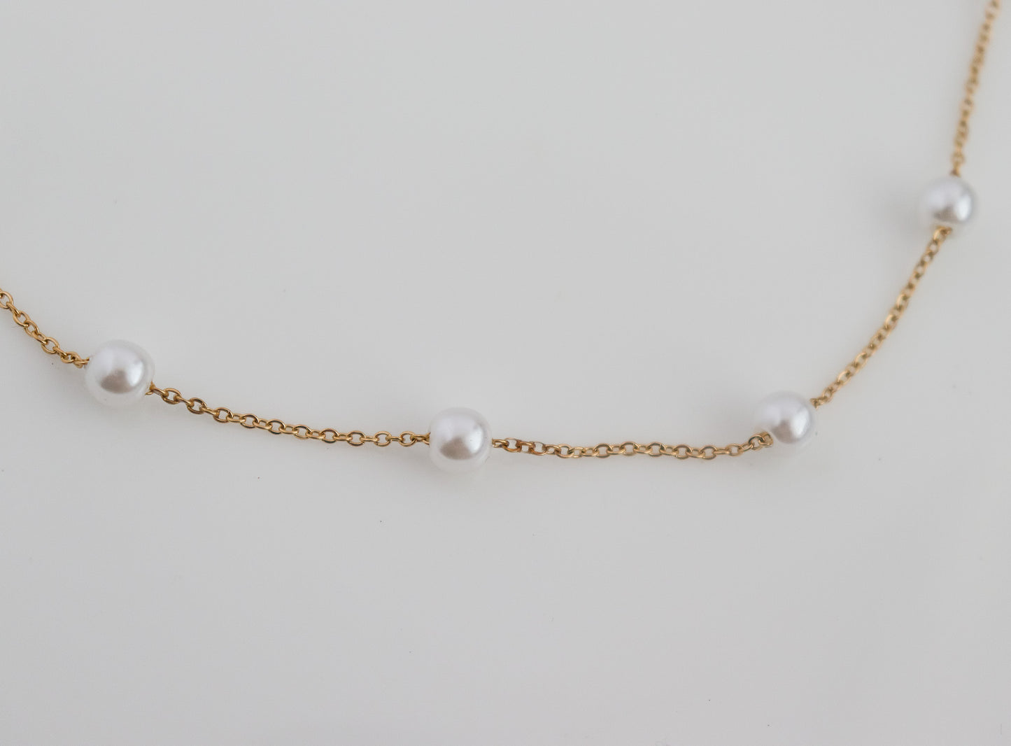 Dotted Pearl Chain Necklace