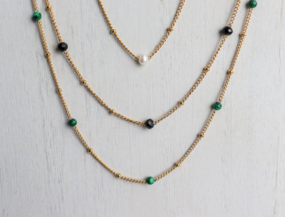 Stone Dotted Chain Necklace