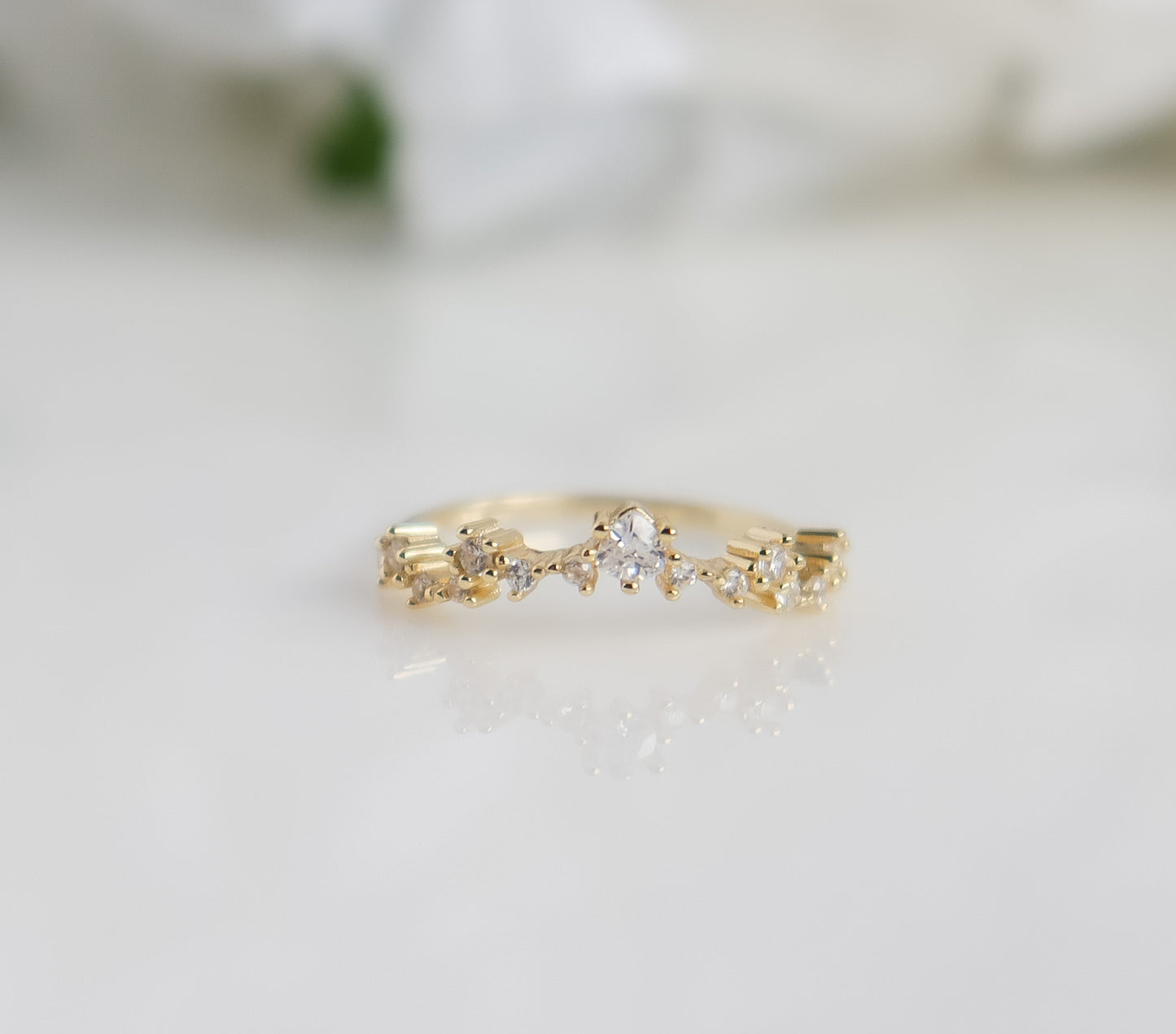 Tiara Zircon Ring