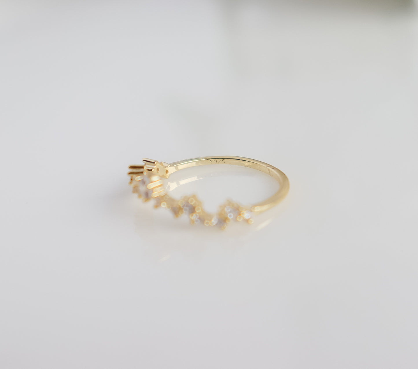 Tiara Zircon Ring