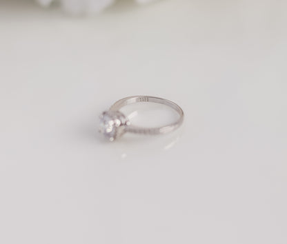 Halo Round Cut Pavé Ring