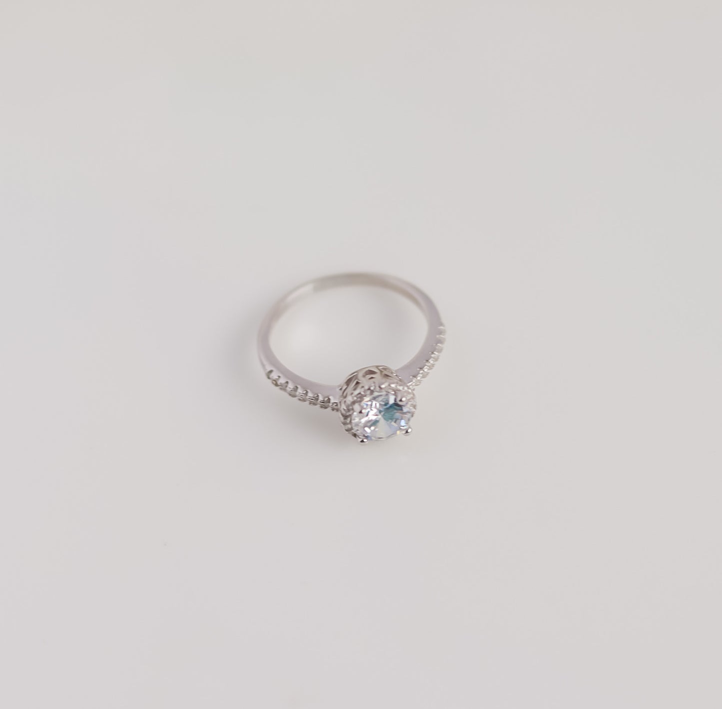 Halo Round Cut Pavé Ring