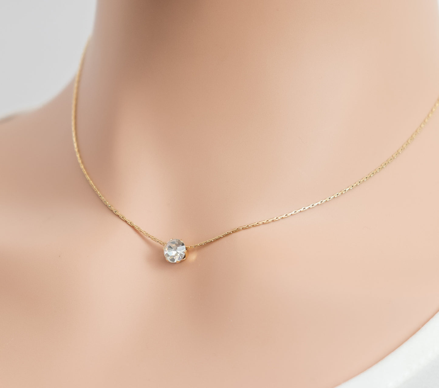 Solitaire Zircon Necklace