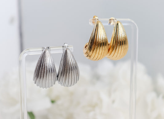 Lined Tear Drop Chunky Earrings