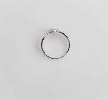 Round Pavé Crisscross Ring