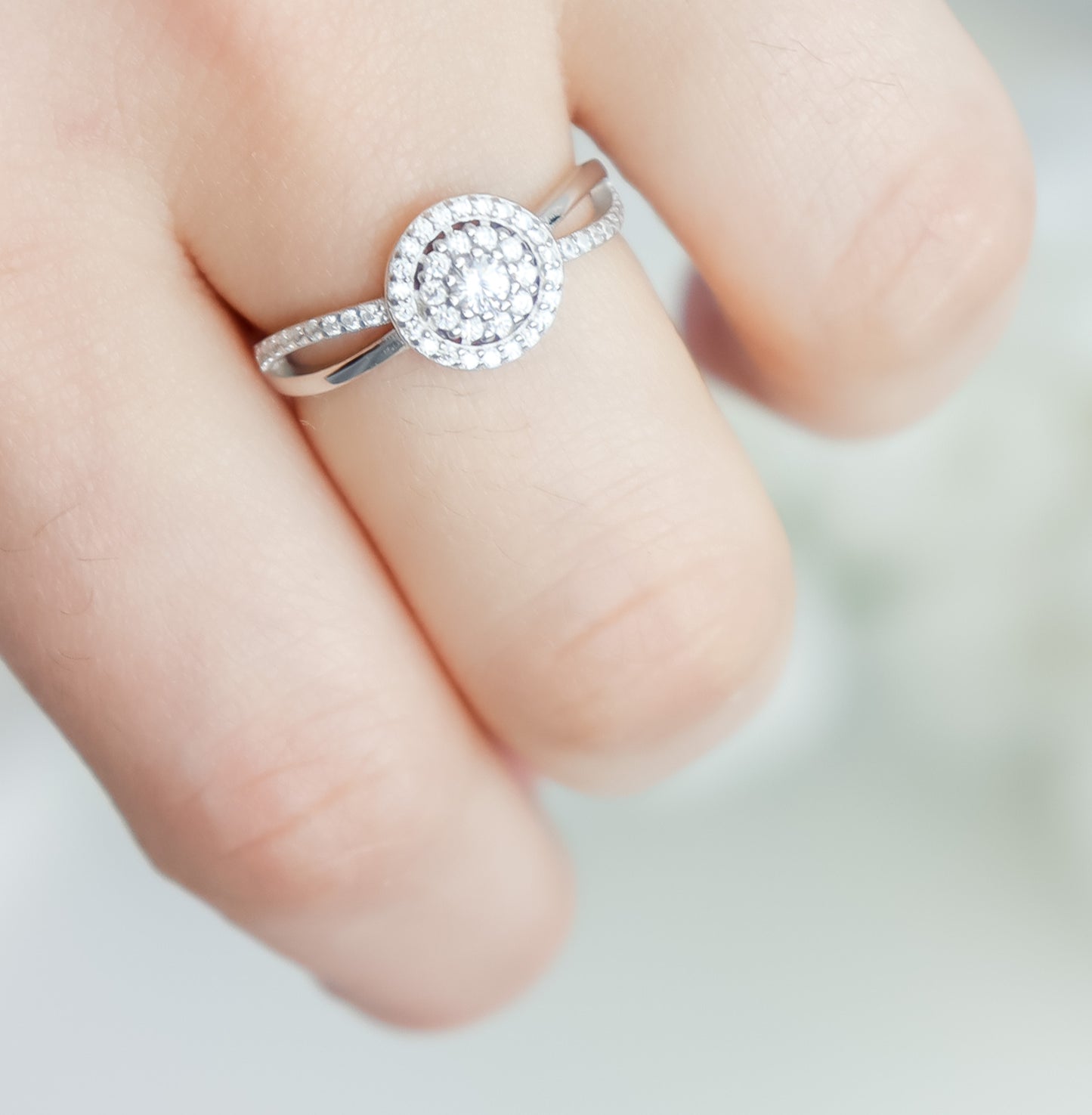 Round Pavé Crisscross Ring