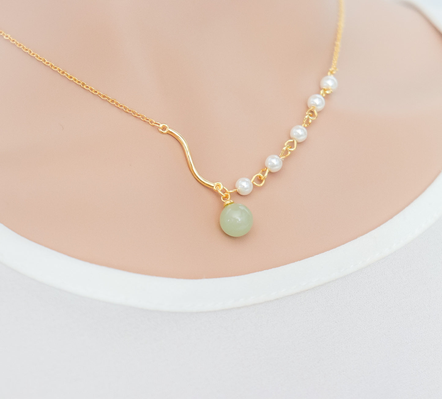 Jade Pendant & Pearl Accent Necklace