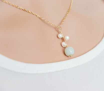 Pearl & Jade Pendant Necklace