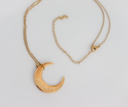 Ayat ul Kursi Crescent Moon Necklace