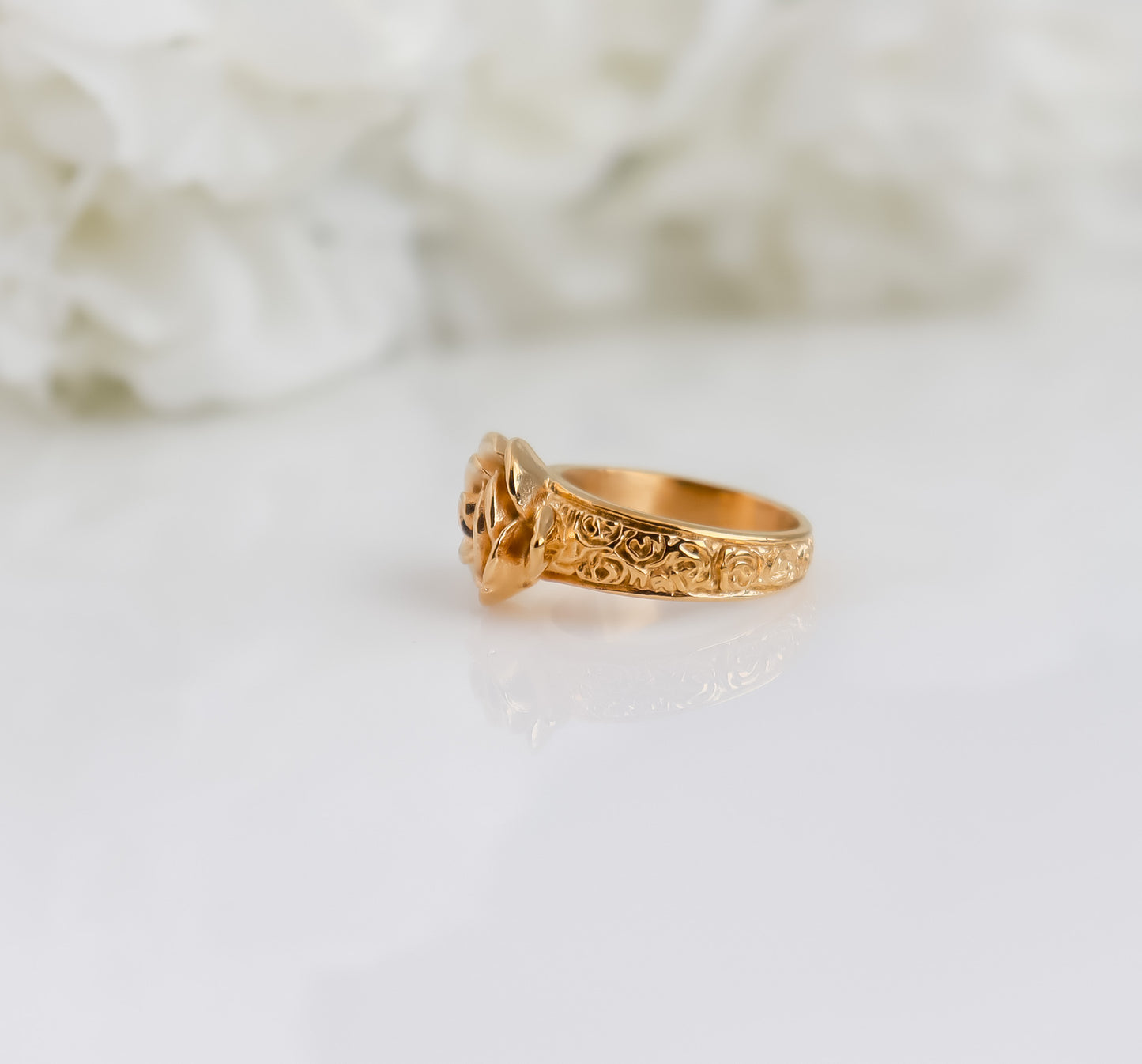 Statement Rose Ring