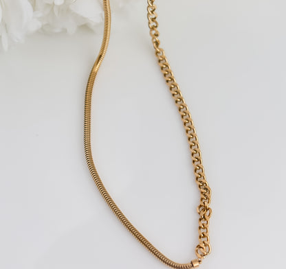 Curb/Herring Bone Chain Necklace