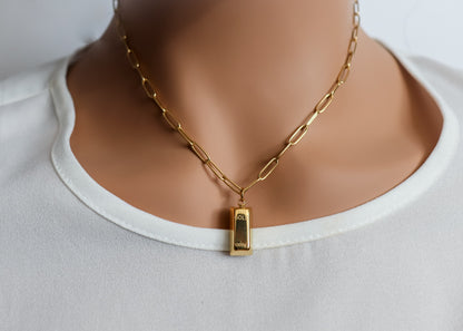 Gold Bar Block Necklace