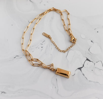 Gold Bar Block Necklace