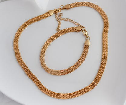 Thick Mesh Necklace