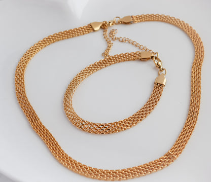 Thick Mesh Necklace